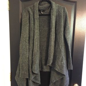 Forever 21 Knitted sweater